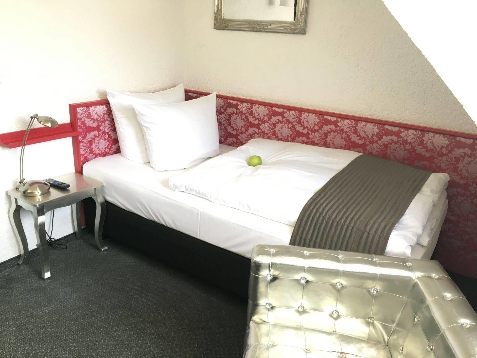Hotel Heymann Kaiserslautern Zewnętrze zdjęcie