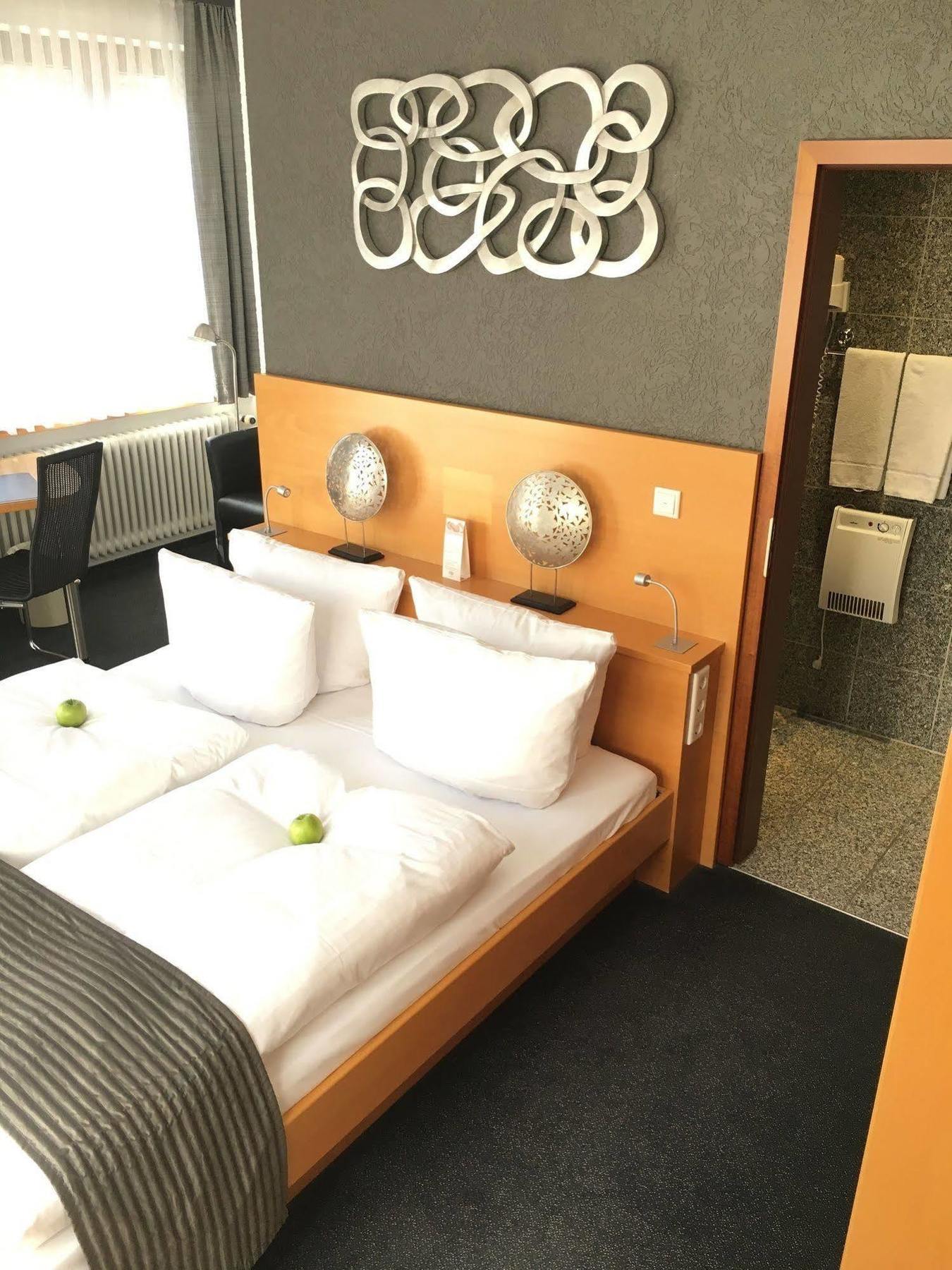 Hotel Heymann Kaiserslautern Zewnętrze zdjęcie